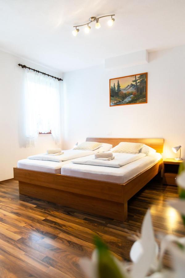 Apartma Janja Apartment